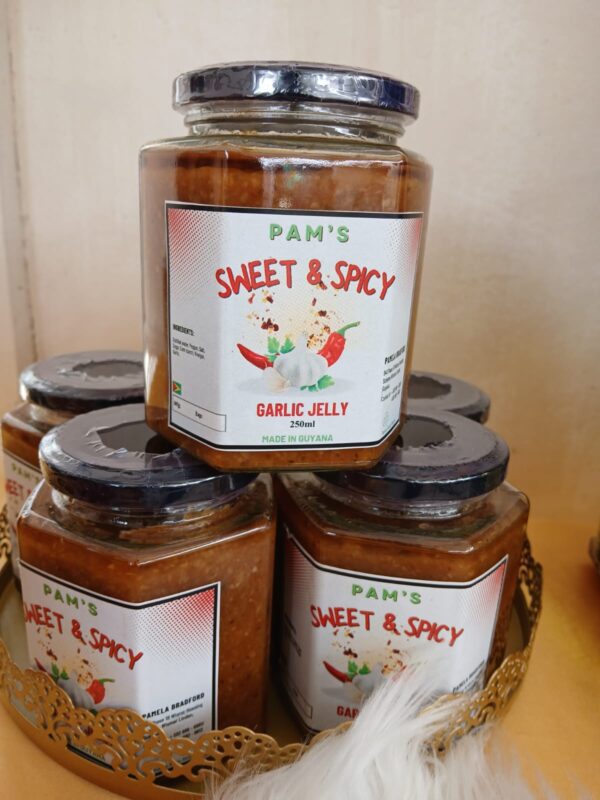 sweet and spicy jelly Pam's Sweet & Spicy Garlic Gelly 500ml